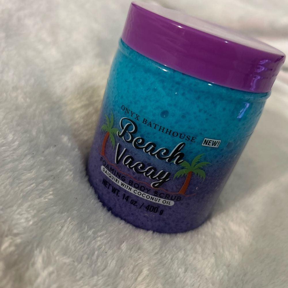 Onyx Bathhouse Beach Vacay Foaming Body Scrub